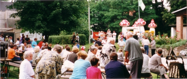 2001-07-14_Dorffest_10.jpg