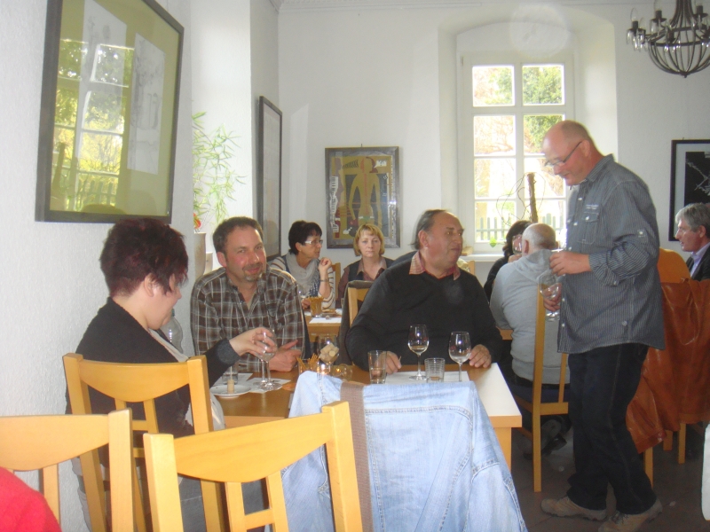 2012-04-22_jungwein-probe_013.jpg
