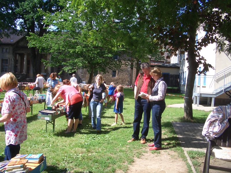 2012-06-23_buechermarkt_051.jpg