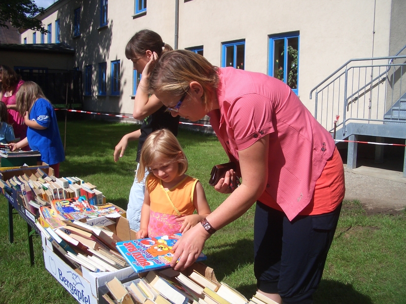 2012-06-23_buechermarkt_058.jpg